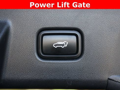 Used 2024 Hyundai Tucson Limited FWD image 19