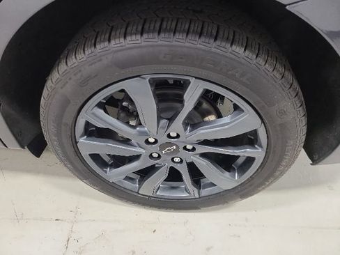 Used 2023 Chevrolet Equinox RS w/ LPO, Floor Liner Package AWD/4WD image 37