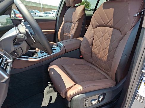 Certified 2026 BMW X5 xDrive40i AWD/4WD image 14
