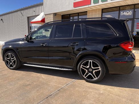 Used 2018 Mercedes-Benz GLS 550 GLS 550 AWD 4MATIC 4dr SUV w/ Driver Assistance Package image 3