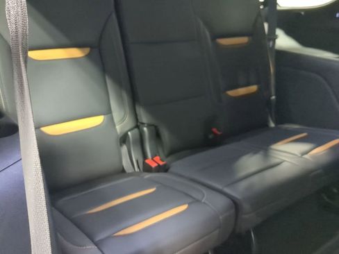 Used 2023 GMC Yukon AT4 w/ Technology Package image 36