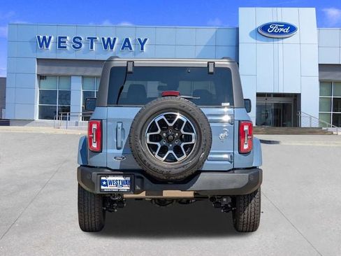 New 2025 Ford Bronco Outer Banks image 35