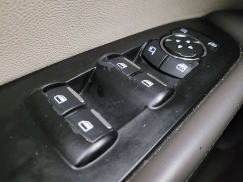 Used 2016 Lincoln MKX Select w/ Select Plus Package image 27