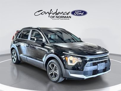 Used 2023 Kia Niro EX