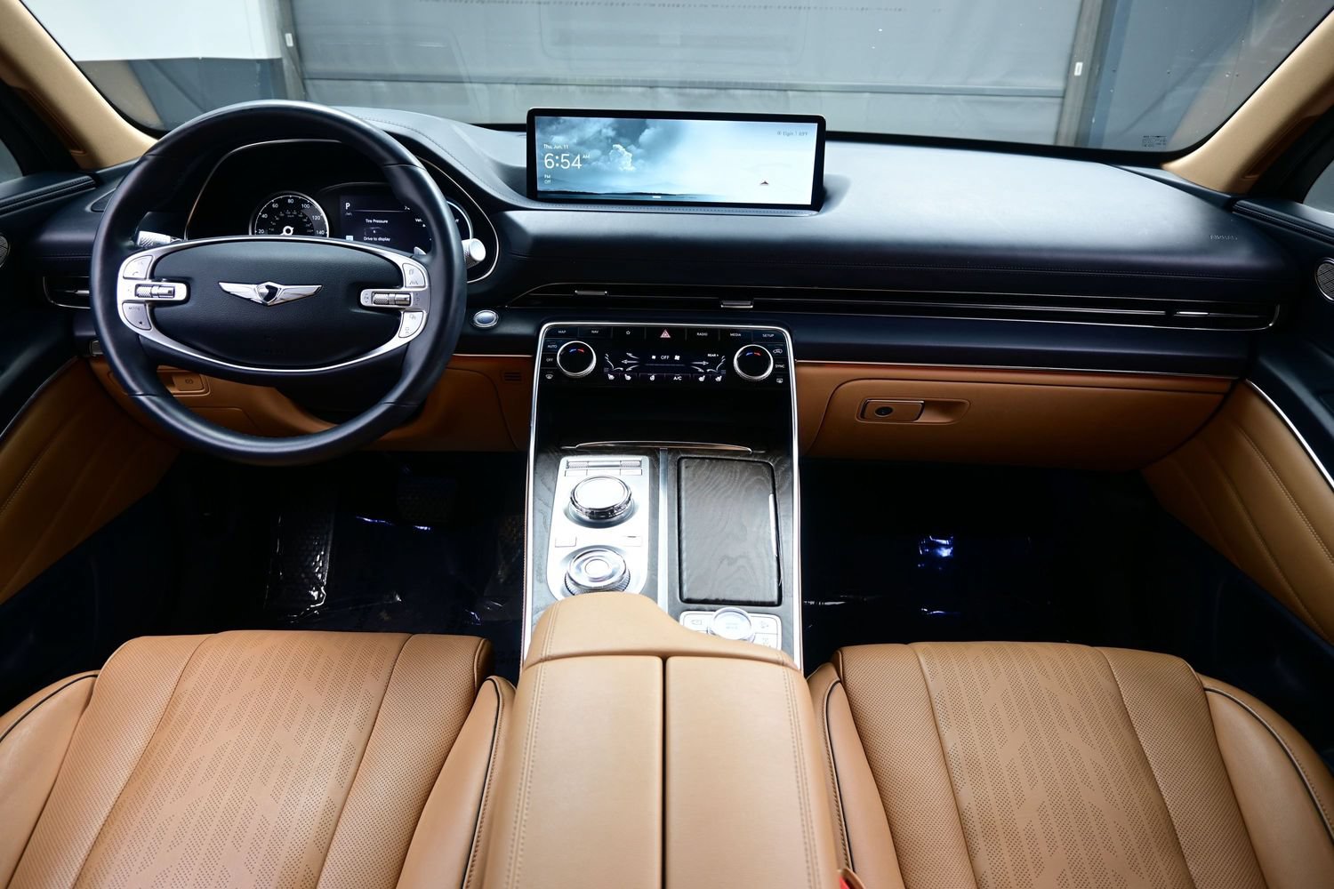 Used 2023 Genesis GV80 3.5T Advanced + AWD/4WD image 18