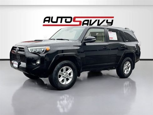 Used 2021 Toyota 4Runner SR5 Premium image 3
