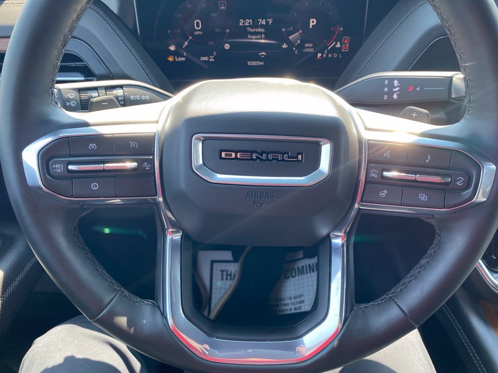 Used 2026 GMC Yukon XL Denali w/ Sun & Power Step Package AWD/4WD image 15
