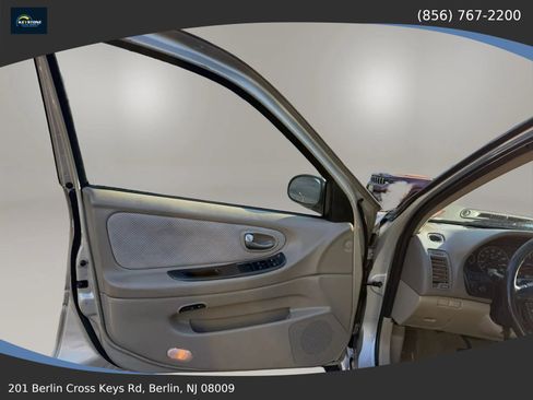 Used 2003 Nissan Maxima SE FWD image 8