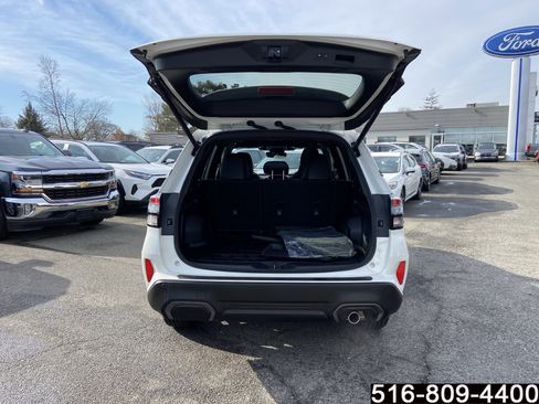 Used 2025 Subaru Forester Limited image 30