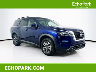 Used 2025 Nissan Pathfinder SV