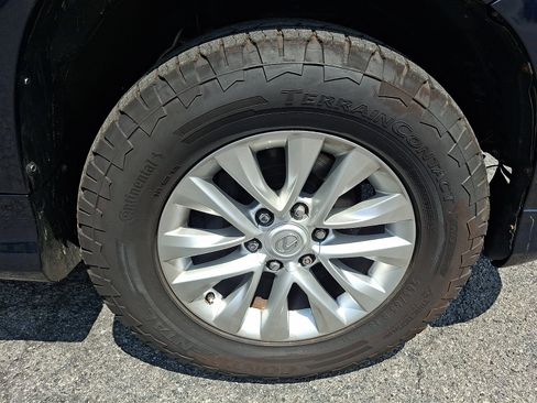 Used 2018 Lexus GX 460 Premium w/ Premium Package AWD/4WD image 8