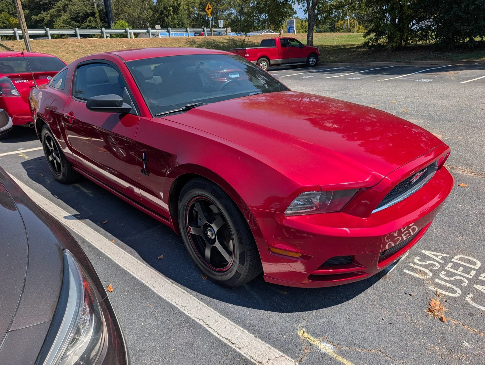 Used 2013 Ford Mustang Coupe w/ Security Pkg RWD image 5