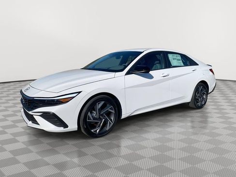 New 2025 Hyundai Elantra SEL image 26