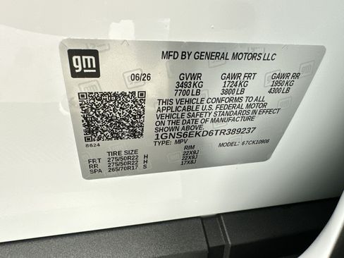New 2026 Chevrolet Suburban RST w/ Comfort Package AWD/4WD image 25