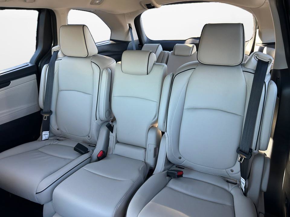 New 2027 Honda Odyssey Touring image 12