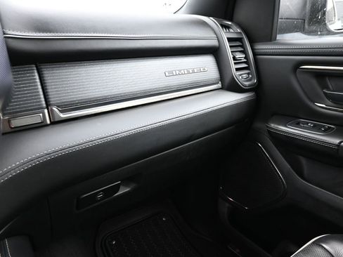 Used 2019 RAM 1500 Limited w/ Advanced Safety Group image 18