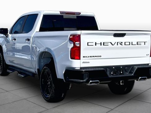 Used 2024 Chevrolet Silverado 1500 LT Trail Boss w/ Convenience Package II AWD/4WD image 12