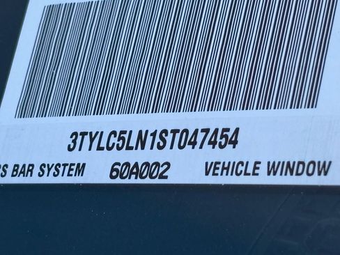 Certified 2025 Toyota Tacoma TRD Pro image 33