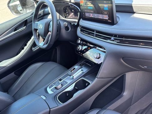 Certified 2026 INFINITI QX60 Luxe w/ Cargo Package FWD image 9