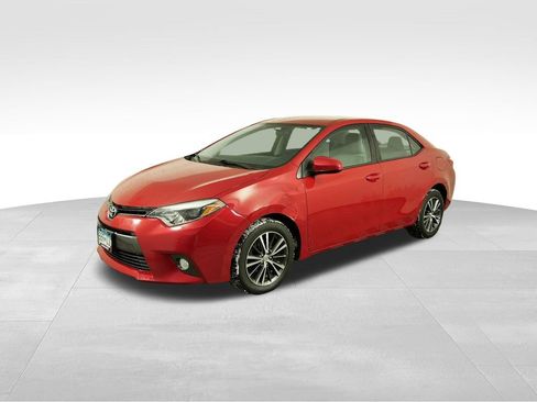 Used 2016 Toyota Corolla LE image 4