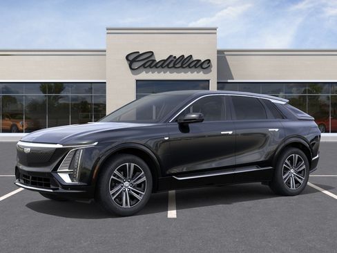 New 2026 Cadillac Lyriq Luxury AWD/4WD image 26