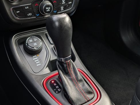 Used 2018 Jeep Compass Trailhawk w/ Leather Interior Group image 31