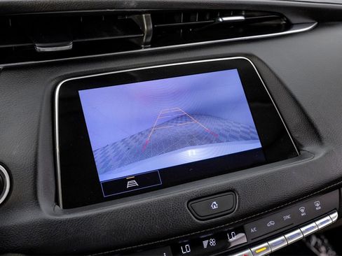 Used 2023 Cadillac XT4 Luxury image 20