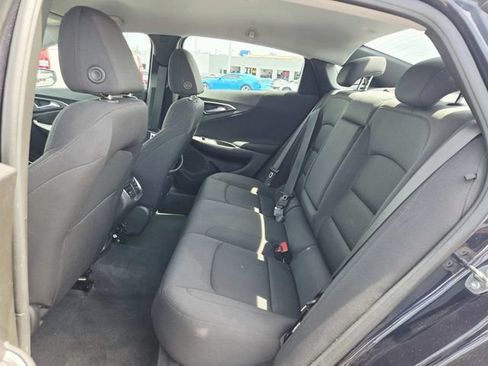 Used 2023 Chevrolet Malibu LT FWD image 9