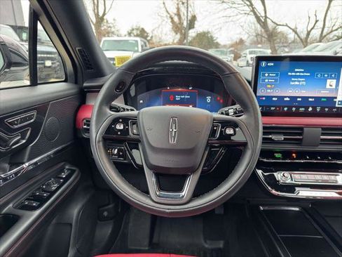 Used 2023 Lincoln Corsair Reserve w/ Equipment Group 201A image 19