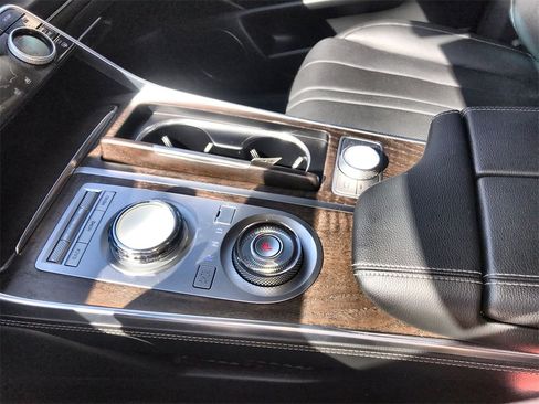 Used 2023 Genesis GV80 3.5T image 21