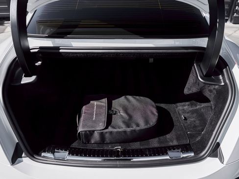 Used 2025 Rolls-Royce Spectre Black Badge image 18