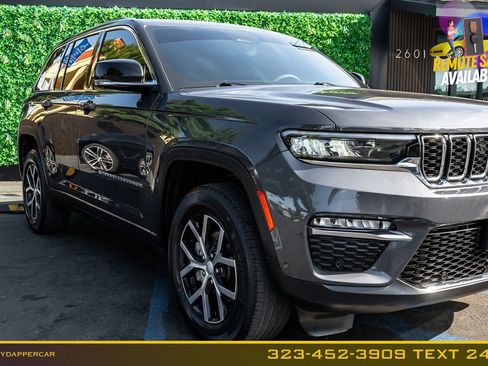 Used 2023 Jeep Grand Cherokee Limited w/ Luxury Tech Group II RWD image 4