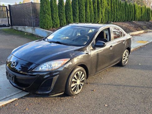 Used 2010 MAZDA MAZDA3 i SV image 1