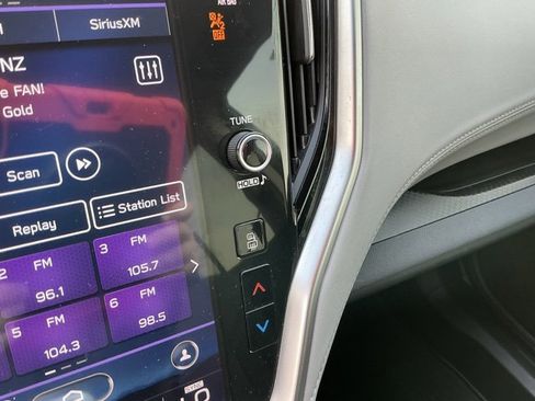 Used 2021 Subaru Outback Premium image 25