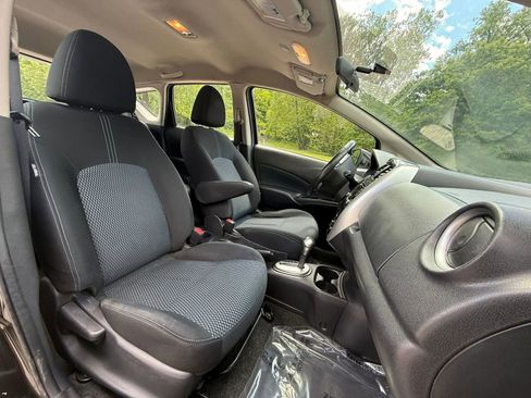 Used 2016 Nissan Versa Note SV FWD image 16