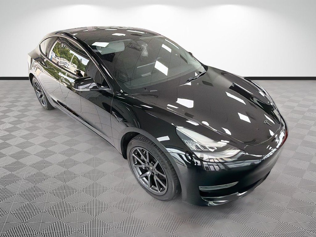 Used 2018 Tesla Model 3 Mid Range RWD image 16