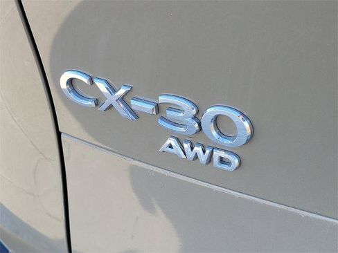 Used 2024 MAZDA CX-30 Carbon image 9