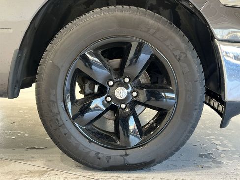 Used 2023 RAM 1500 Classic SLT image 10