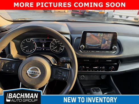 Used 2021 Nissan Rogue SV AWD/4WD image 6