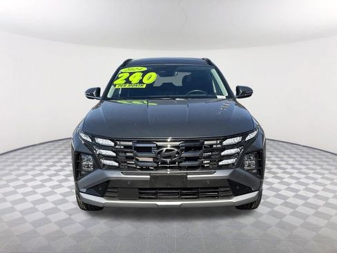 Used 2025 Hyundai Tucson Limited AWD/4WD image 2