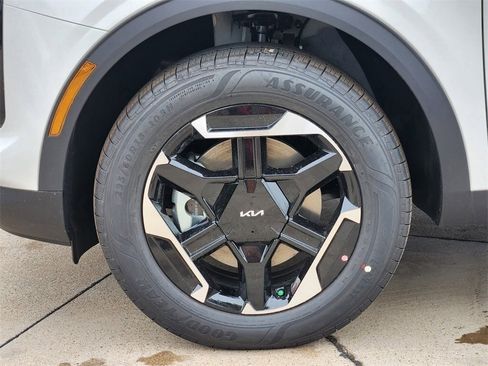 New 2026 Kia Sportage S image 8