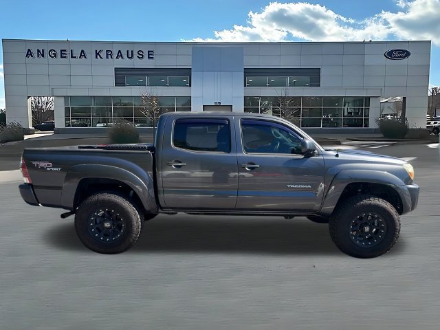 Used 2010 Toyota Tacoma 4x4 Double Cab image 9