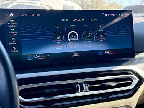 Certified 2023 BMW 330i Sedan w/ Premium Package image 34