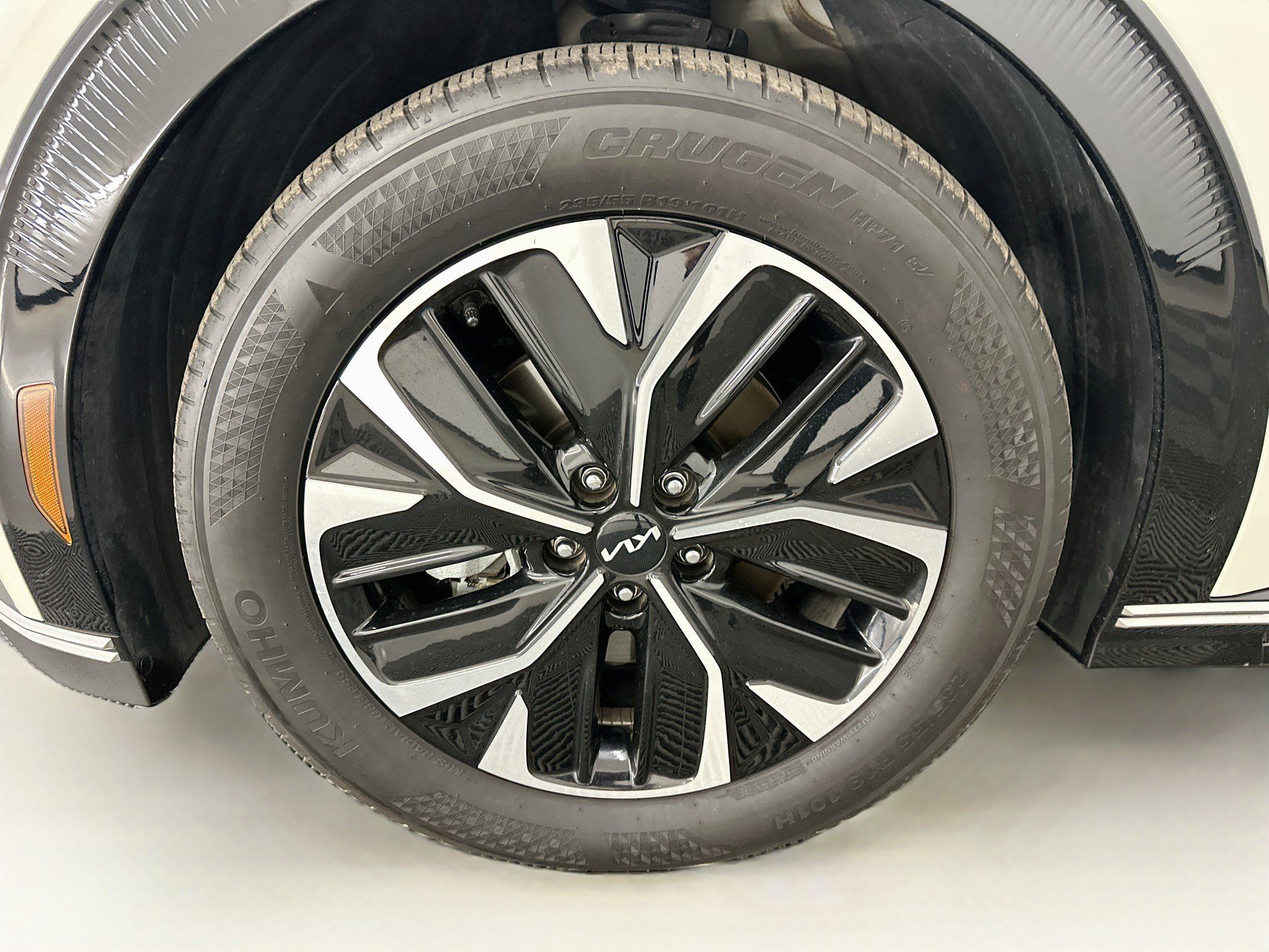 Used 2024 Kia EV6 Wind AWD/4WD image 36