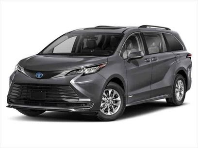 Certified 2022 Toyota Sienna LE