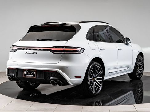 Certified 2026 Porsche Macan GTS AWD/4WD image 8