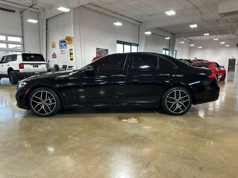 Used 2022 Mercedes-Benz E 350 Sedan image 4