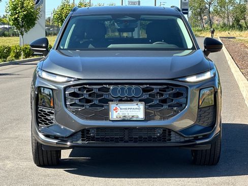New 2026 Audi Q3 quattro 2.0T AWD/4WD image 8