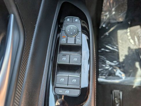 Certified 2025 Nissan Murano SV FWD image 34