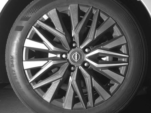 Used 2025 Nissan Altima 2.5 SV image 13